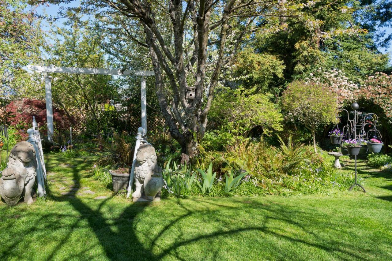 Five Seasuns Bed And Breakfast Port Angeles Εξωτερικό φωτογραφία