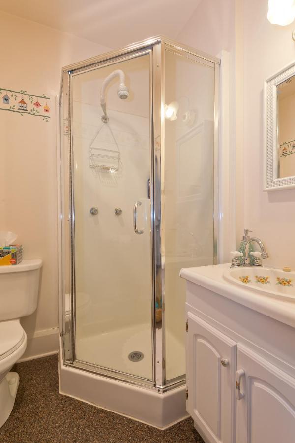 Five Seasuns Bed And Breakfast Port Angeles Εξωτερικό φωτογραφία